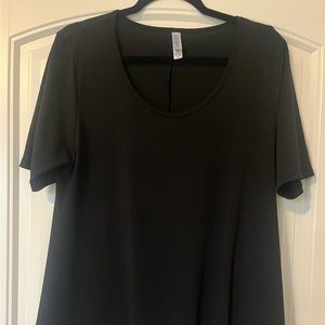 Lularoe Medium Black Perfect Tee